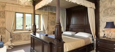 Mourinho vivirá en este castillo a una hora de Manchester