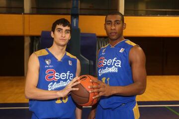 Jaime Fernández y Jayson Granger, durante su etapa en el Estudiantes, en noviembre de 2010. Ahora el primero es jugador del MoraBanc Andorra y el segundo del Baskonia.