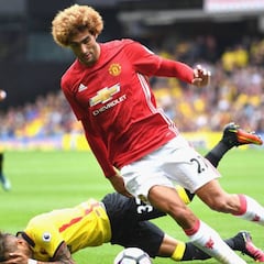 Fellaini confirma que "hay crisis en el Manchester United"