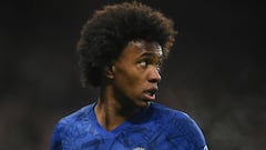 Willian says Chelsea renewal 'very difficult' amid exit talk
