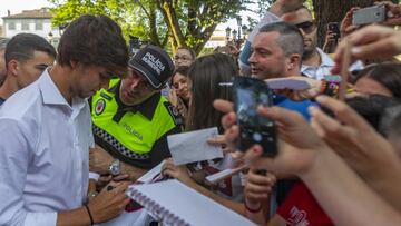 La oferta del Atleti por Joao Félix dispara las acciones en Bolsa del Benfica hasta casi un 4%