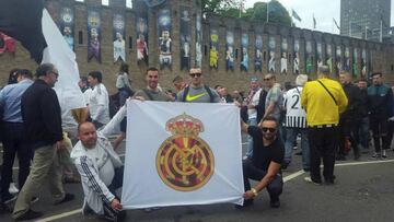 La Peña de Macedonia viaja todos los años y siempre apoya al equipo en los grandes días.