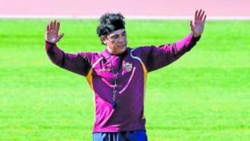 <b>COMPROMETIDO. </b>Hugo Sánchez da instrucciones en un entrenamiento del Almería.