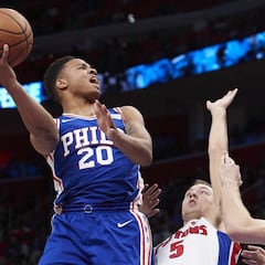 El hombro de Markelle Fultz...
"No puede levantar los brazos"