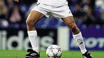 transferibles. Si llegan ofertas, Savio, además de Congo y Rivera, podrían abandonar el Madrid antes del 15 de enero de 2002.