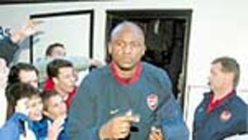 <b>CONFLICTO. </b>Vieira todavía no ha jugado esta temporada.