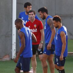 Valencia: Kondogbia regresa al grupo pensando en el Celta