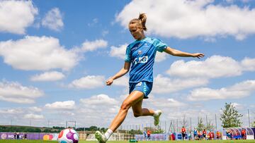 Graham Hansen, en un entrenamiento de Noruega durante la Eurocopa femenina.