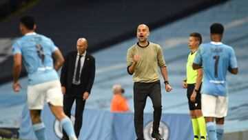 MANCHESTER, ENGLAND - AUGUST 07: Pep Guardiola, Manager of Manchester City gives his team instructions during the UEFA Champions League round of 16 second leg match between Manchester City and Real Madrid at Etihad Stadium on August 07, 2020 in Manchester
