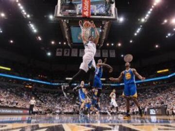 Karl-Anthony Towns (Minnesota Timberwolves). Aunque nacido en Nueva Jersey, el pívot de los Wolves es internacional con la República Dominicano, donde nació su madre. El compañero de Ricky Rubio, rookie del año en 2016, es una de las grandes estrellas de la actual NBA con una calidad que aún no ha tocado techo.