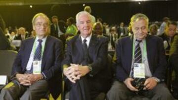 Craig Reedie (c) asiste a la la última jornada de trabajo de la Conferencia Mundial del Consejo de la AMA.