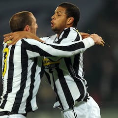 Balotelli y Felipe Melo responden a Chiellini: “Se meaba encima”