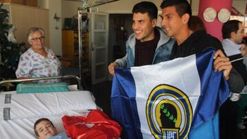 El Hércules reparte ilusión y regalos en los hospitales