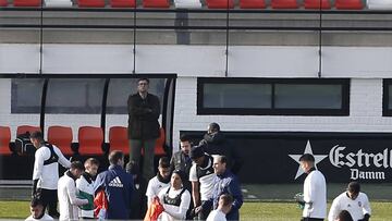 Voro dirige su primer entrenamiento, tras ser ratificado