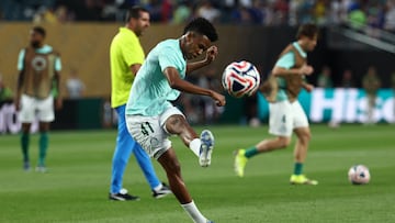 El Chelsea mide a Estêvão