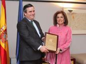 Madrid recibe la Real Orden al Mérito Deportivo de oro