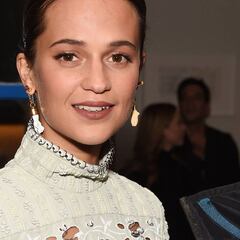 El precio que ha pagado Alicia Vikander por la fama: “Siempre estaba sola”