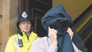 <b>UNO SÍ Y OTRO NO. </b>David Ashcroft, que negó haber insultado a Yorke. Jason Perryman, quien reconoció ser culpable y no podrá pisar un estadio hasta 2009.