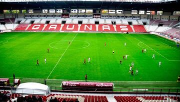 Estadio de Las Gaunas. 