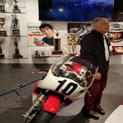 Agostini: "Estaría feliz si Márquez supera mis 15 Mundiales"