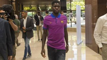 Umtiti se encuentra pasando el reconocimiento médico.