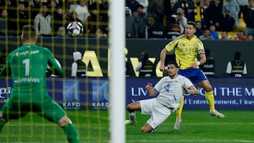 Soccer Football - Saudi Pro League - Al Nassr v Al Fateh - Al-Awwal Park, Riyadh, Saudi Arabia - January 26, 2025 Al Nassr's Cristiano Ronaldo scores their fourth goal REUTERS/Hamad I Mohammed