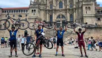 La caravana de la Pilgrim Race llega a Santiago