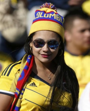 La belleza y los colores tiñeron las gradas en la primera fase de Copa América Chile 2015.