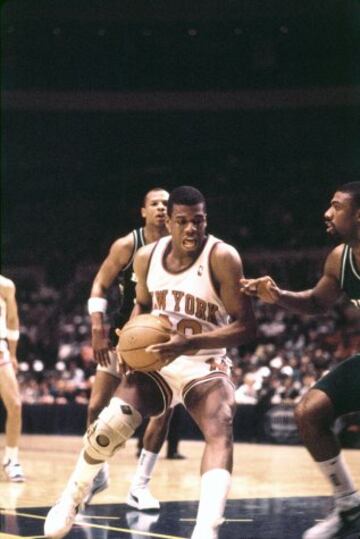 Bernard King de los New York Knicks en 1986 en un partido contra los Milwaukee Bucks