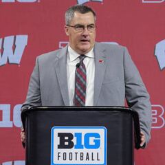 Why have ESPN pulled out of Big Ten rights negotiations?