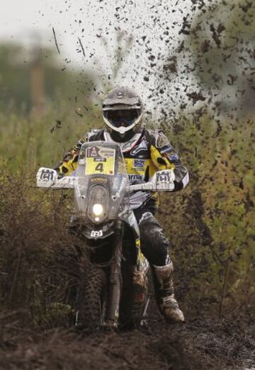 El corredor chileno Pablo Quintanilla (Husqvarna).