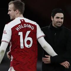 Holding, el poli malo de Arteta que aún viaja en metro