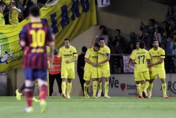 Los jugadores del Villarreal celebran el gol de Cani que supuso el 1-0.