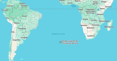 Tristán de Acuña, la isla habitada más aislada del mundo: una semana para llegar, TV local y un solo bar para todos