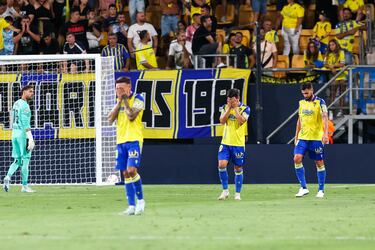 Aprobados y suspensos del Cádiz: esperpento absoluto