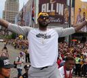 LeBron James cumple 32 años