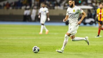 Taif (Saudi Arabia), 27/07/2023.- Karim Benzema of Al Ittihad in action during the Arab Club Champions Cup match between Esperance Tunis and Al Ittihad at King Fahd Stadium in Taif, Saudi Arabia, 27 July 2023. (Arabia Saudita, Túnez) EFE/EPA/STR