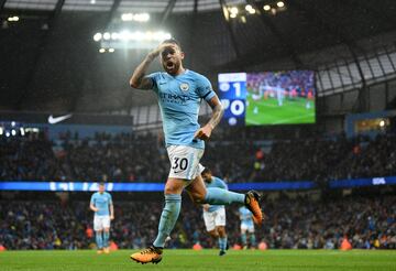 El Valencia volvió a hacer caja con Otamendi. Los valencianistas consiguieron ingresar 44,6 millones de euros en la venta del central al Manchester City.