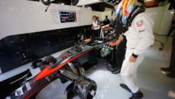 Alonso con su McLaren.