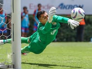 Raul Rangel of Guadalajara during the game Guadalajara vs Athletic Bilbao Club, corresponding to the Gernika Tree Trophy, at Akron Stadium, on July 16, 2023.
<br><br>
Raul Rangel de Guadalajara durante el partido Guadalajara vs Athletic Club de Bilbao, correspondiente Al Trofeo Arbol de Gernika, en el Estadio Akron, el 16 de Julio de 2023.