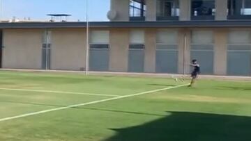 La U mostró la gran precisión de Espinoza con el balón