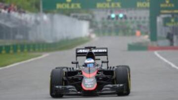 Hamilton, pole en Montreal; Alonso fue 14º y Sainz, 11º