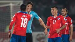 Cavani recibe dos fechas de sanción y podría estar ante Chile