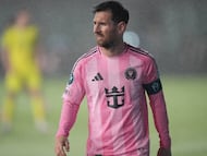 Mar 18, 2026; Fort Lauderdale, Florida, USA; Inter Miami forward Lionel Messi (10) walks over to take a corner kick against Nashville SC during the first half at Chase Stadium. Mandatory Credit: Jim Rassol-Imagn Images