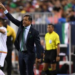 Páez: “Osorio entrena al equipo y elige el 11 inicial"