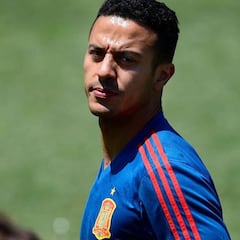 Barcelona y Real Madrid, enfrentados por Thiago