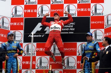 La escudería más dominante en la Fórmula 1 es la de Maranello. Ferrari ha ganado 15 campeonatos de pilotos y 16 de constructores gracias a las impresionantes actuaciones de Michael Schumacher, quien ganó seis títulos de manera consecutiva, y de Nikki Lauda, quien obtuvo dos. Otros pilotos que han ganado con la escudería son Juan Manuel Fangio y Kimi Raikkonen.
