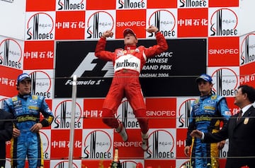 La escudería más dominante en la Fórmula 1 es la de Maranello. Ferrari ha ganado 15 campeonatos de pilotos y 16 de constructores gracias a las impresionantes actuaciones de Michael Schumacher, quien ganó seis títulos de manera consecutiva, y de Nikki Lauda, quien obtuvo dos. Otros pilotos que han ganado con la escudería son Juan Manuel Fangio y Kimi Raikkonen.
