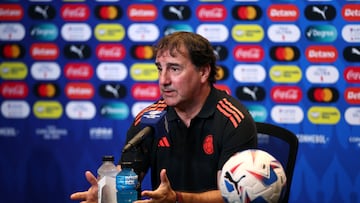 CHARLOTTE, NORTH CAROLINA - JULY 09: Head coach Nestor Lorenzo of Colombia speaks with the media during a press conference ahead of their semi final match against Uruguay as part of CONMEBOL Copa America USA 2024 at Bank of America Stadium on July 09, 2024 in Charlotte, North Carolina. (Photo by Jared C. Tilton/Getty Images)
