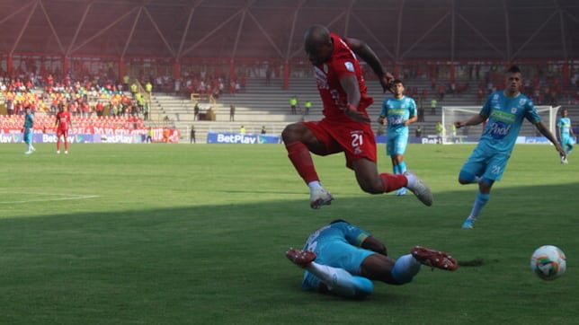 América sufre, pero vence a Jaguares en Villavicencio